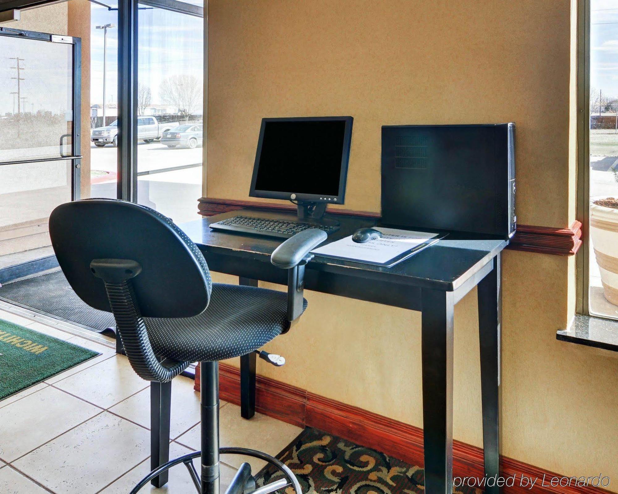 Executive Inn And Suites Wichita Falls Ngoại thất bức ảnh